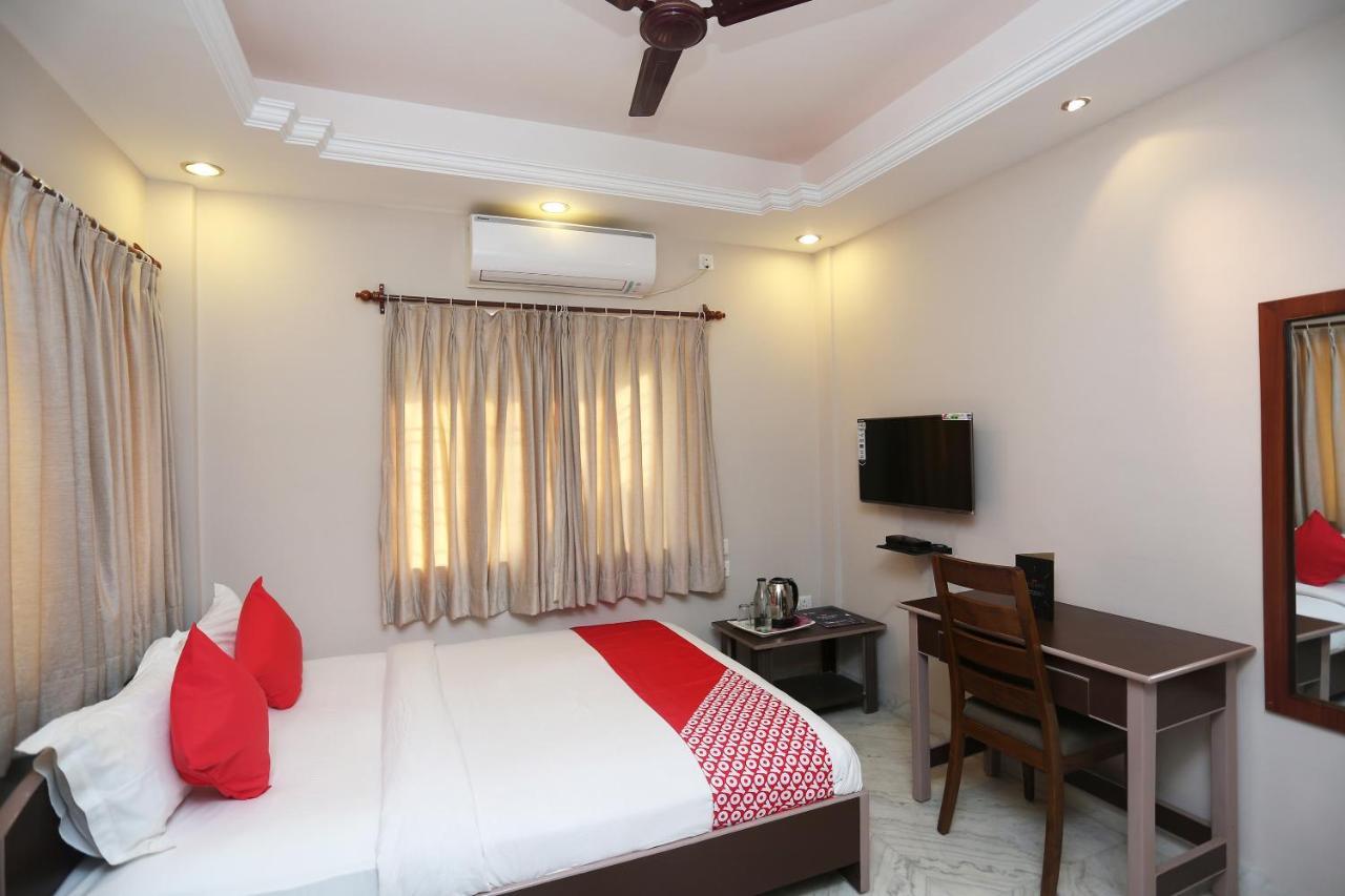 Oyo 19855 B S Guest House Jadabpur Bagian luar foto