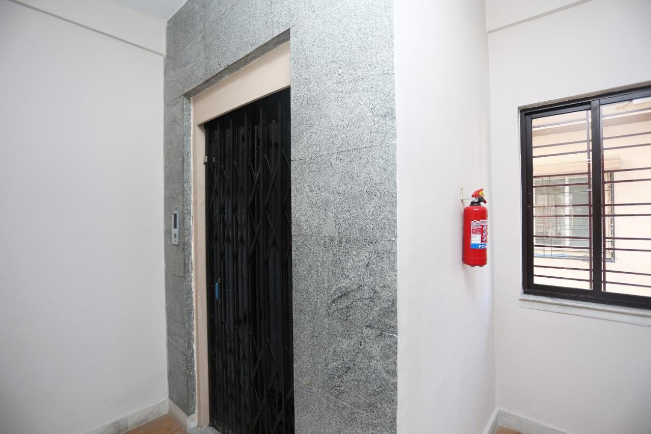 Oyo 19855 B S Guest House Jadabpur Bagian luar foto